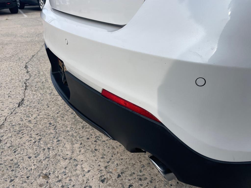 used 2013 Ford Taurus car, priced at $10,950