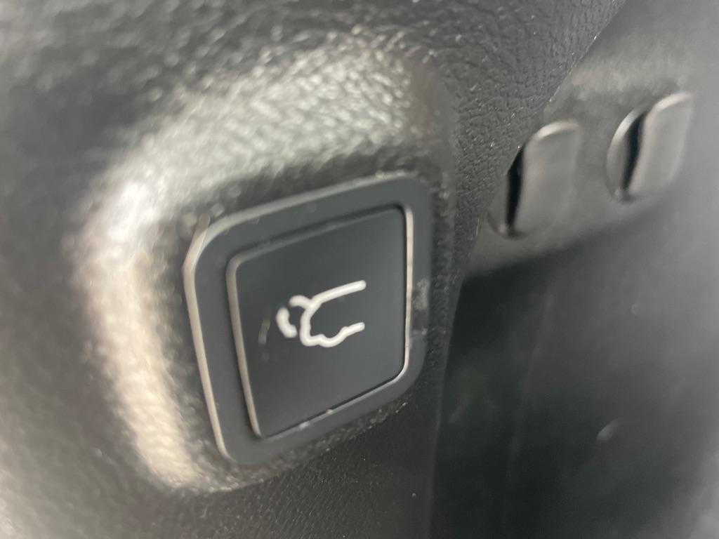 used 2019 Jeep Cherokee car, priced at $14,950