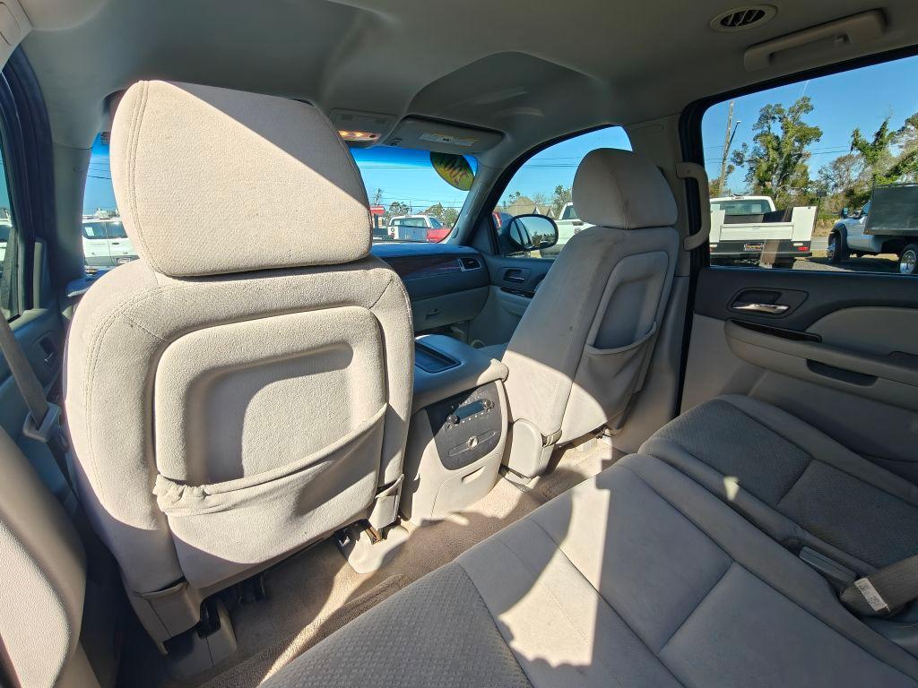 used 2007 GMC Yukon XL car, priced at $3,950