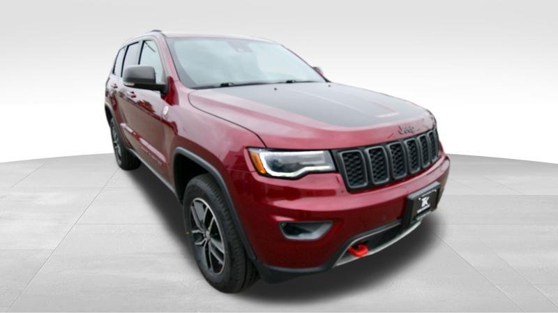 used 2018 Jeep Grand Cherokee car, priced at $23,347