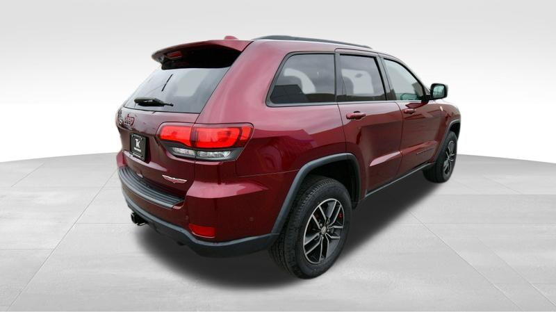 used 2018 Jeep Grand Cherokee car, priced at $23,347