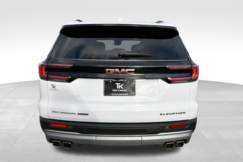 used 2025 GMC Acadia car, priced at $38,154