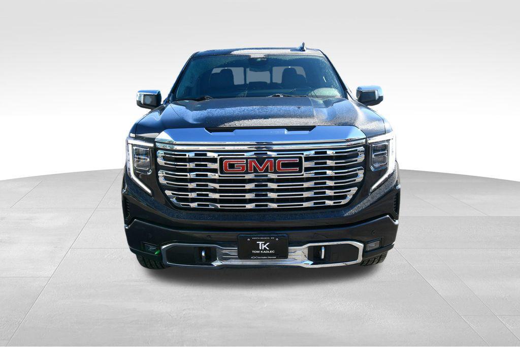 used 2023 GMC Sierra 1500 car, priced at $48,006