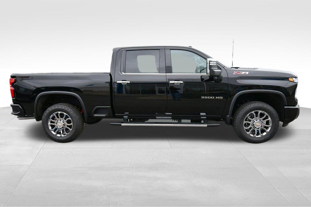new 2026 Chevrolet Silverado 3500 car, priced at $69,521