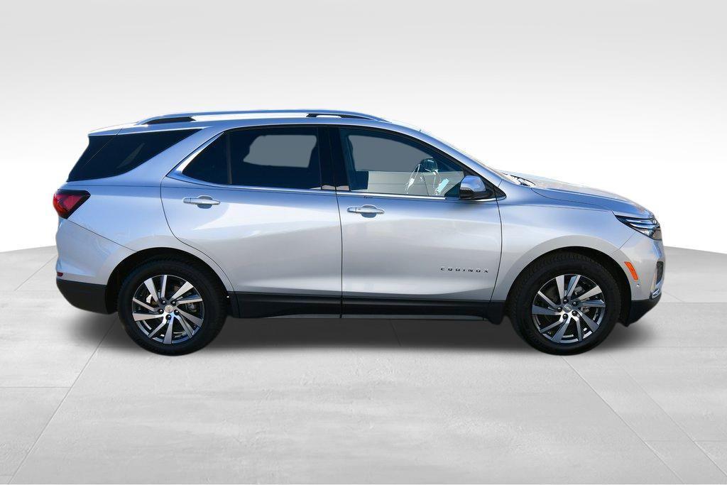 used 2022 Chevrolet Equinox car, priced at $19,897