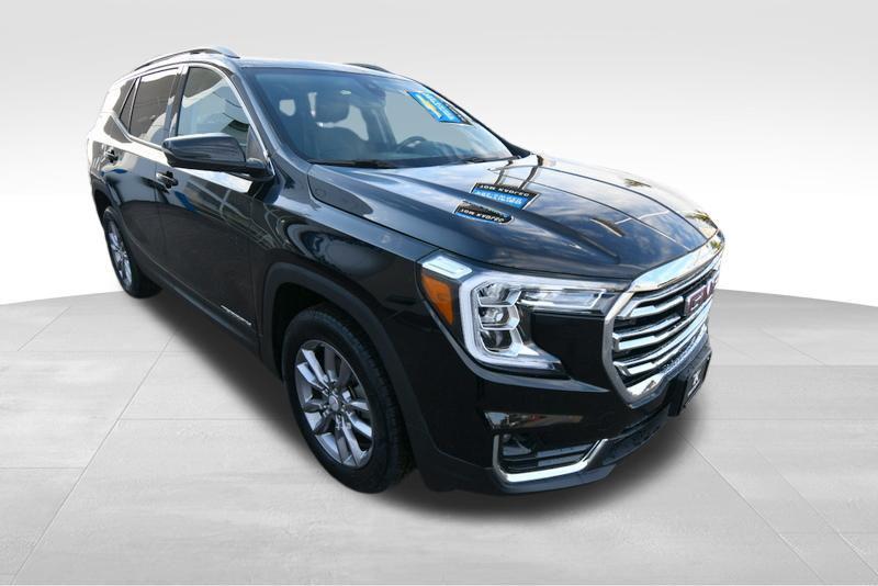 used 2023 GMC Terrain car, priced at $25,638