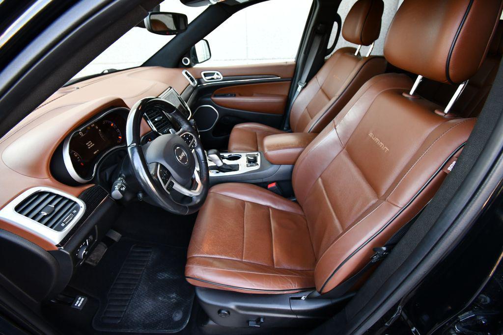 used 2020 Jeep Grand Cherokee car, priced at $21,347