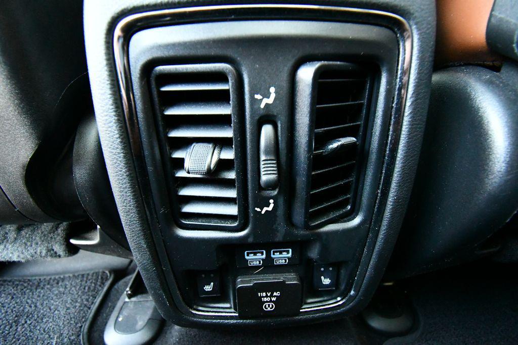 used 2020 Jeep Grand Cherokee car, priced at $21,347