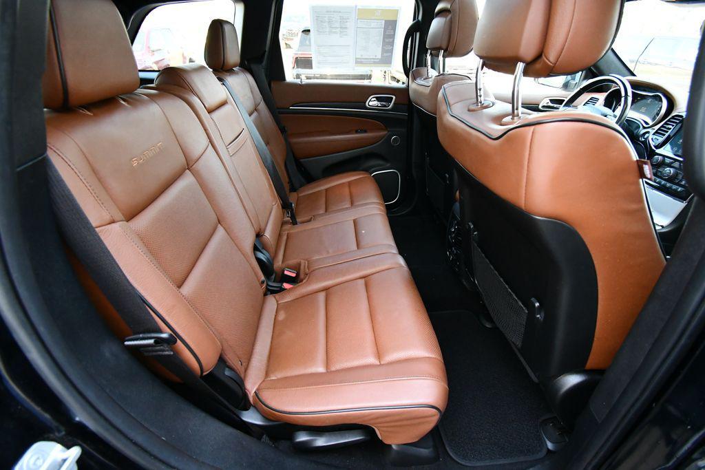used 2020 Jeep Grand Cherokee car, priced at $21,347