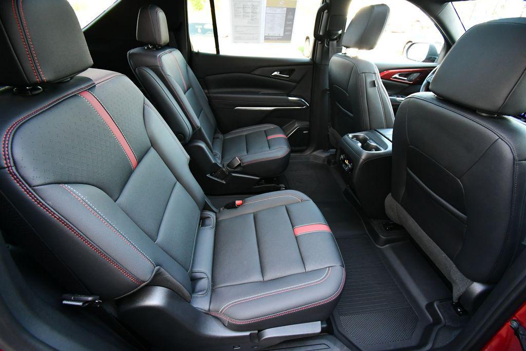 used 2024 Chevrolet Traverse car, priced at $49,490