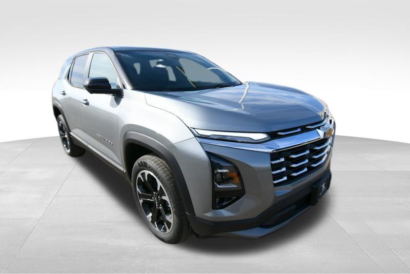 new 2026 Chevrolet Equinox car, priced at $32,684