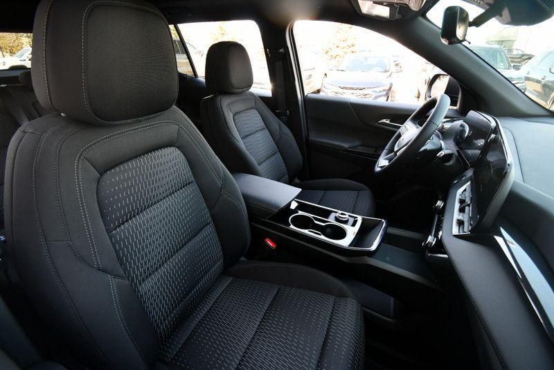 new 2026 Chevrolet Equinox car, priced at $34,121