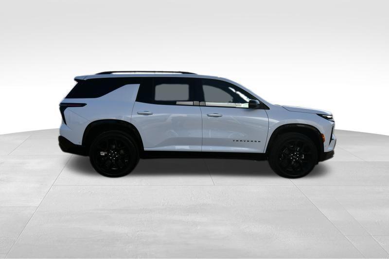 new 2026 Chevrolet Traverse car, priced at $61,264