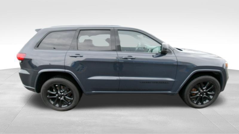 used 2018 Jeep Grand Cherokee car, priced at $20,347