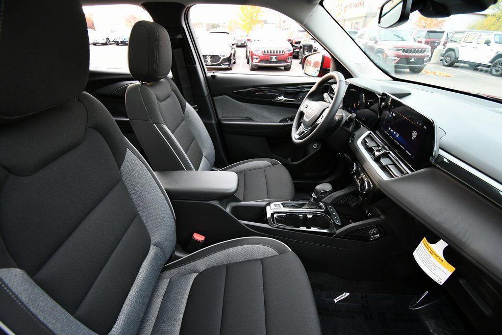 new 2026 Chevrolet TrailBlazer car, priced at $29,573