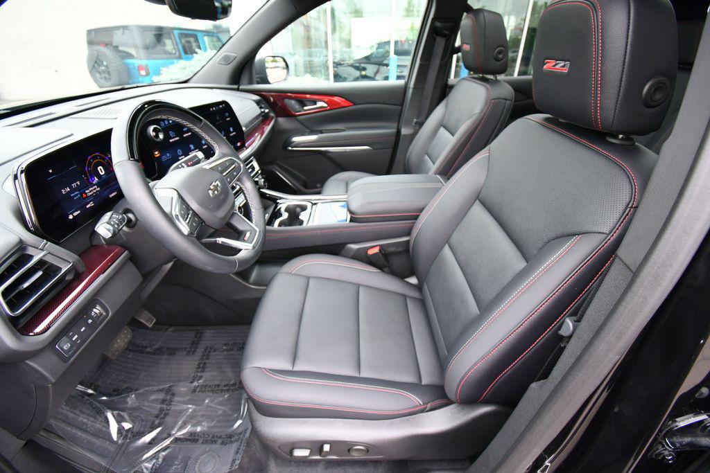used 2025 Chevrolet Traverse car, priced at $46,034