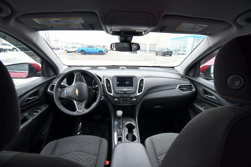 used 2024 Chevrolet Equinox car, priced at $24,626