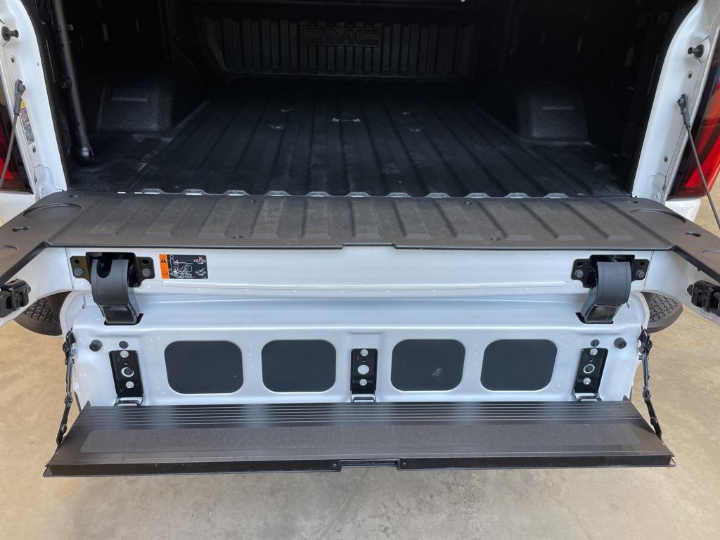 used 2025 GMC Sierra 2500 car, priced at $74,991