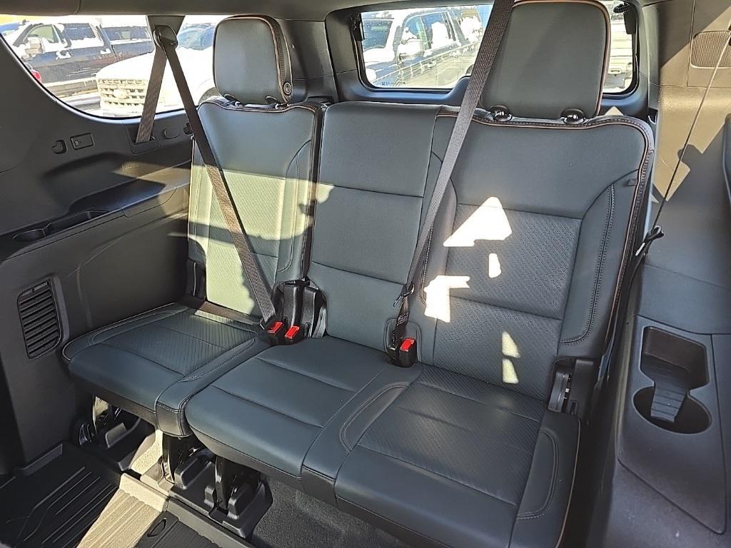 used 2025 GMC Yukon XL car, priced at $76,998