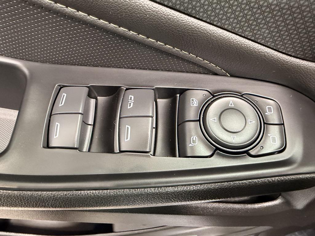 used 2024 Chevrolet Traverse car, priced at $43,991