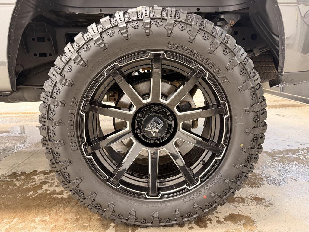 used 2019 Ford F-150 car, priced at $26,998