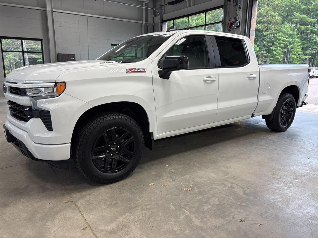 used 2024 Chevrolet Silverado 1500 car, priced at $45,892