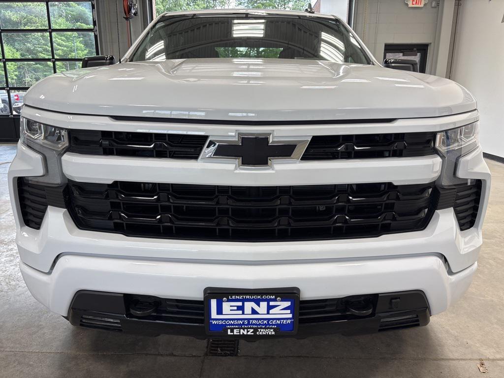 used 2024 Chevrolet Silverado 1500 car, priced at $45,892