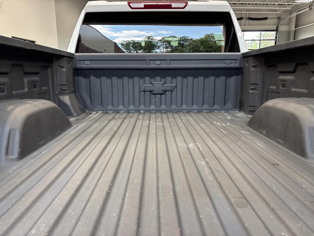 used 2024 Chevrolet Silverado 1500 car, priced at $45,892