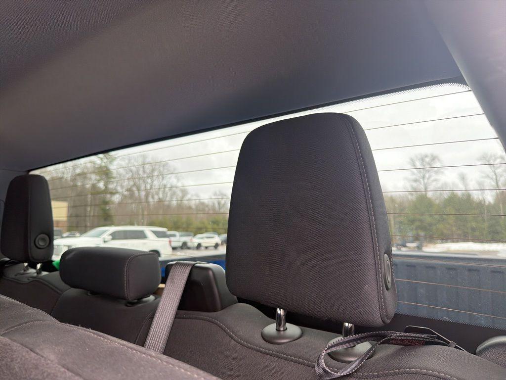 used 2025 Chevrolet Silverado 1500 car, priced at $41,998