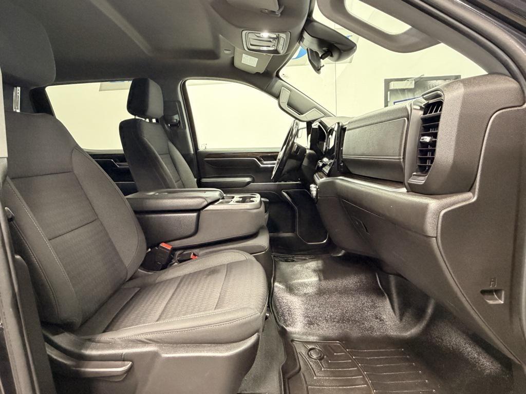 used 2022 GMC Sierra 1500 car, priced at $32,498