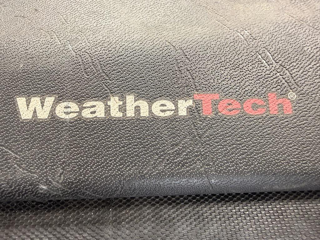 used 2022 GMC Sierra 1500 car, priced at $32,498