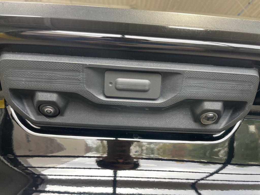 used 2024 Chevrolet Silverado 1500 car, priced at $45,423