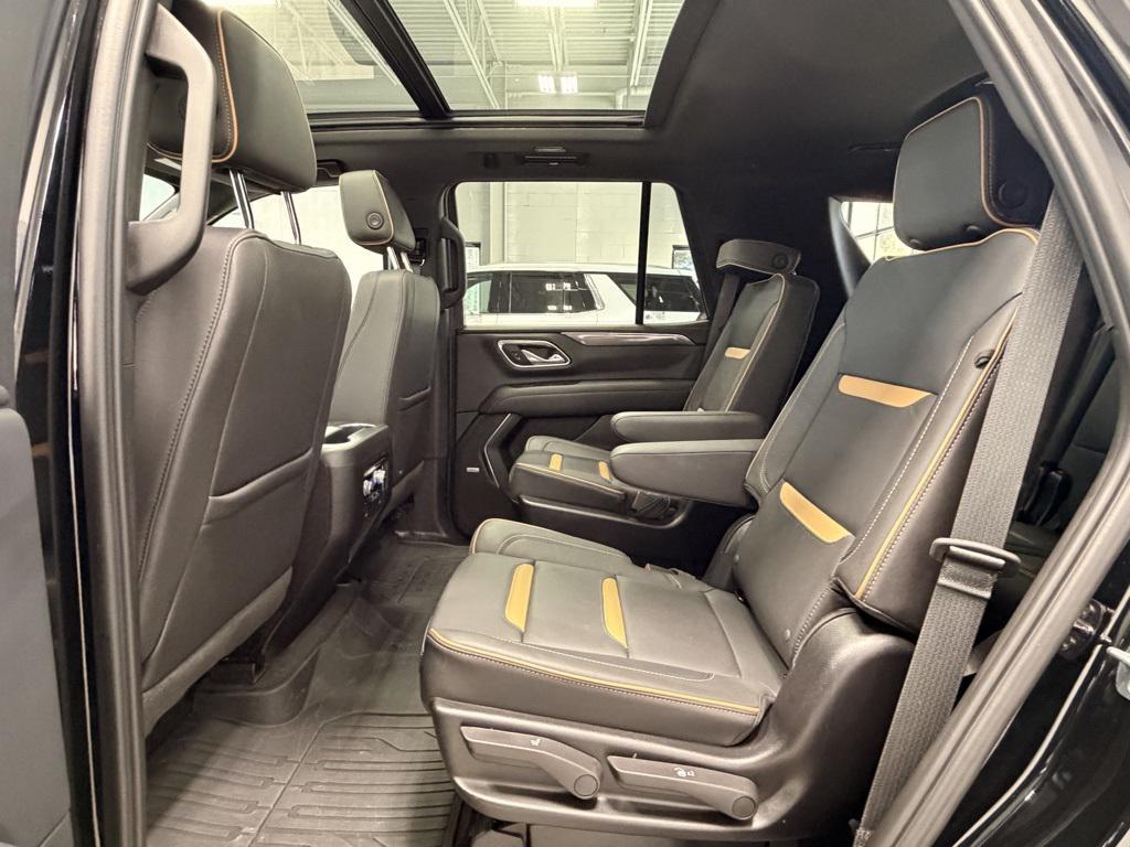 used 2024 GMC Yukon car, priced at $65,997