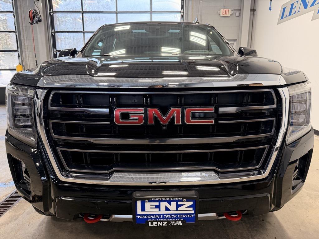 used 2024 GMC Yukon car, priced at $65,997