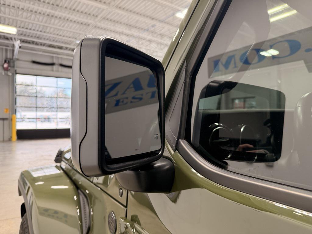 used 2022 Jeep Wrangler Unlimited car, priced at $33,997