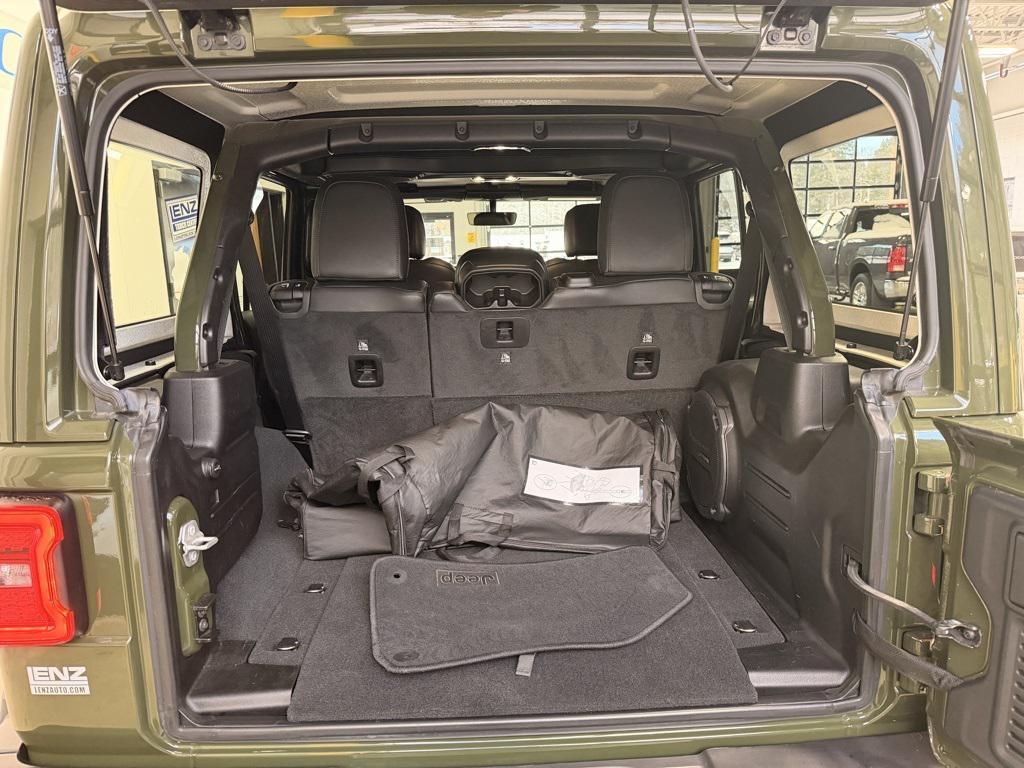 used 2022 Jeep Wrangler Unlimited car, priced at $33,997