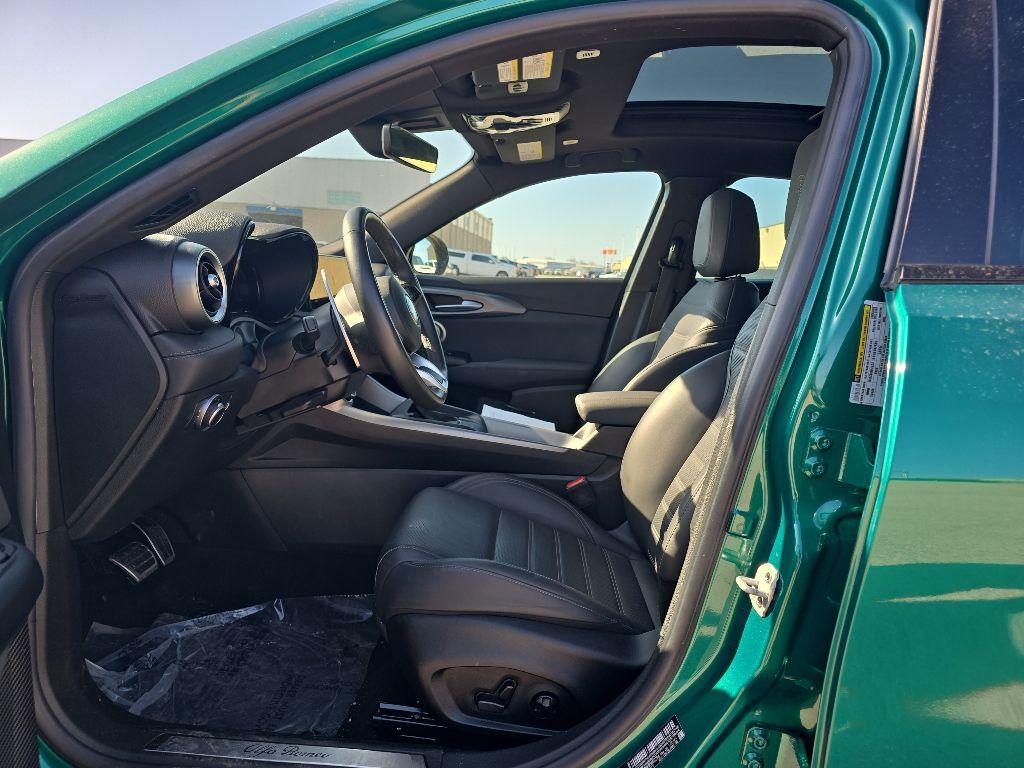 used 2024 Alfa Romeo Tonale car, priced at $29,998