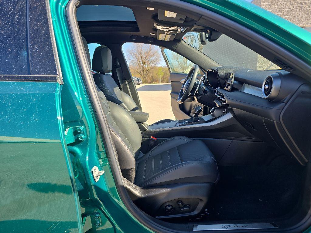 used 2024 Alfa Romeo Tonale car, priced at $29,998