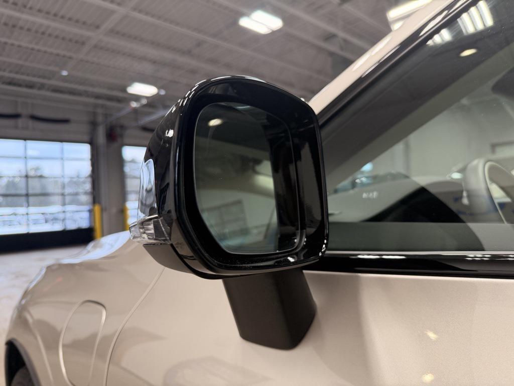 used 2024 Volvo XC60 Recharge Plug-In Hybrid car, priced at $47,998