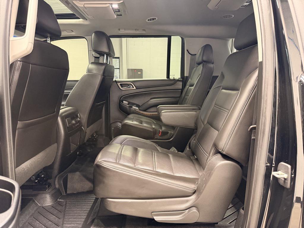 used 2019 GMC Yukon XL car, priced at $31,998