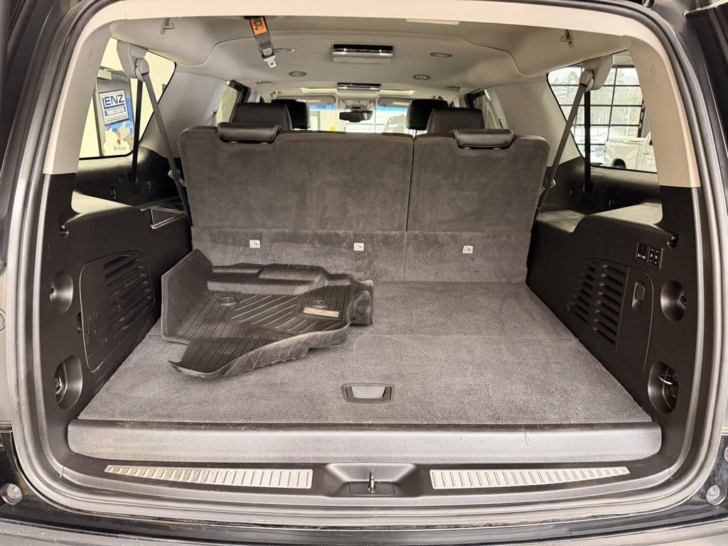 used 2019 GMC Yukon XL car, priced at $31,998