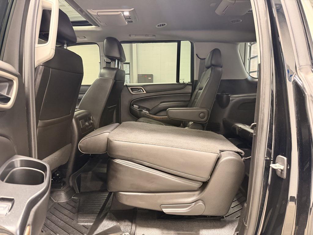 used 2019 GMC Yukon XL car, priced at $31,998