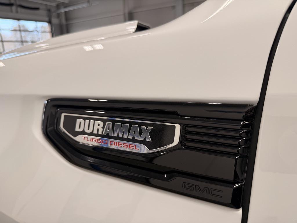 used 2024 GMC Sierra 1500 car, priced at $44,497