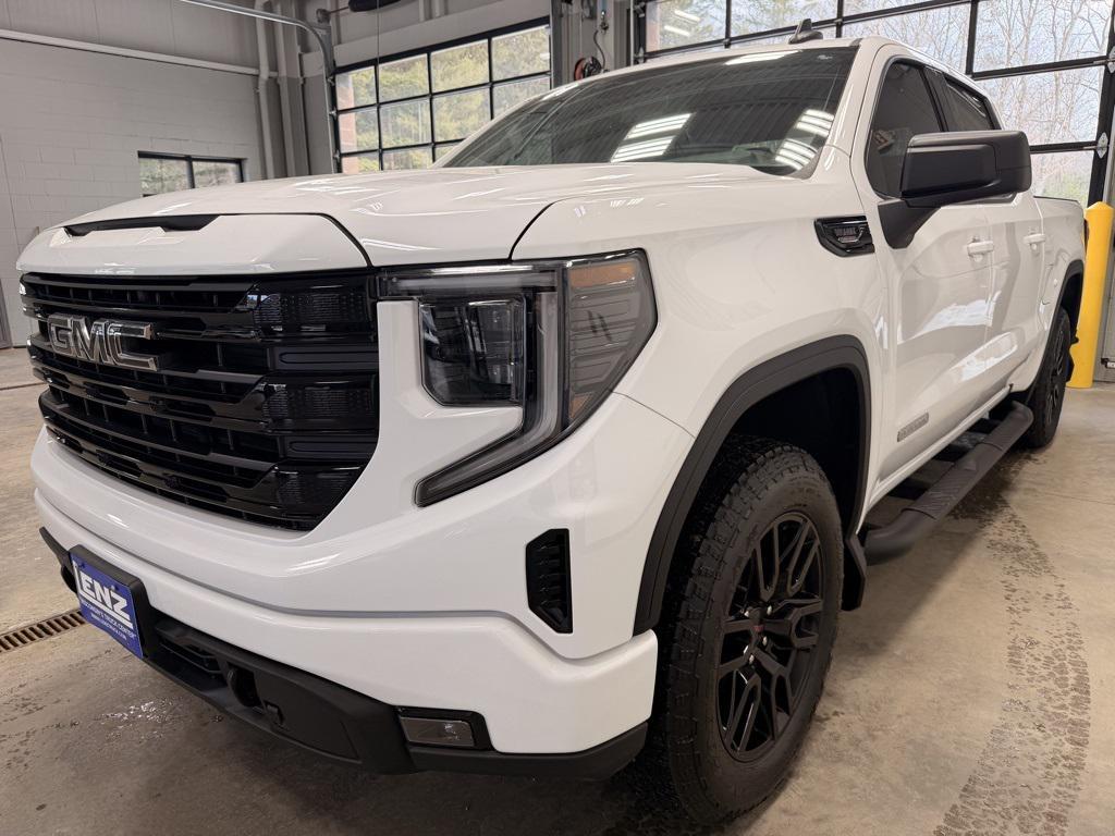 used 2024 GMC Sierra 1500 car, priced at $44,497