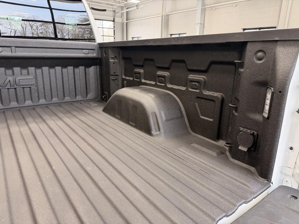 used 2024 GMC Sierra 1500 car, priced at $44,497