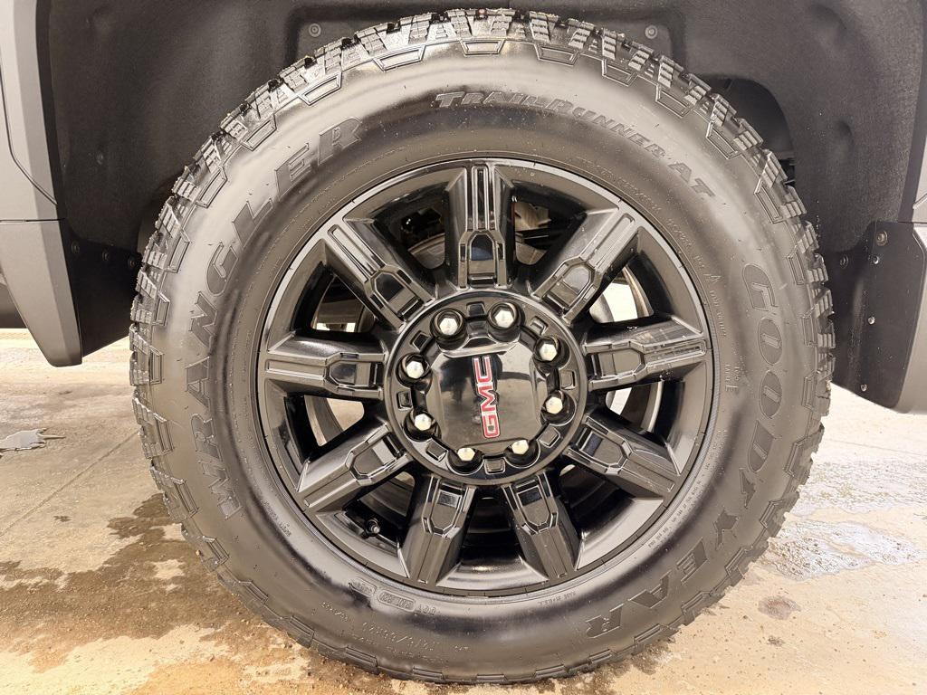 used 2025 GMC Sierra 2500 car, priced at $74,991