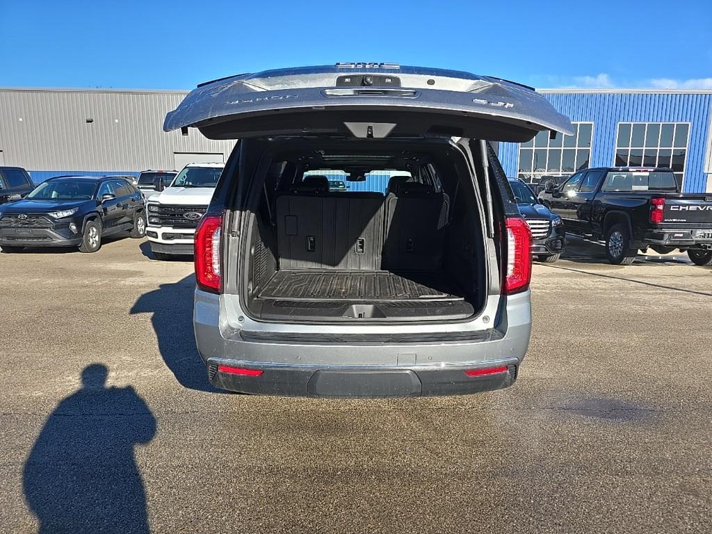 used 2023 GMC Yukon XL car, priced at $55,498