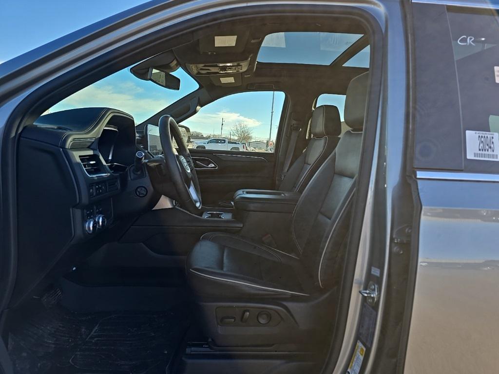 used 2023 GMC Yukon XL car, priced at $55,498