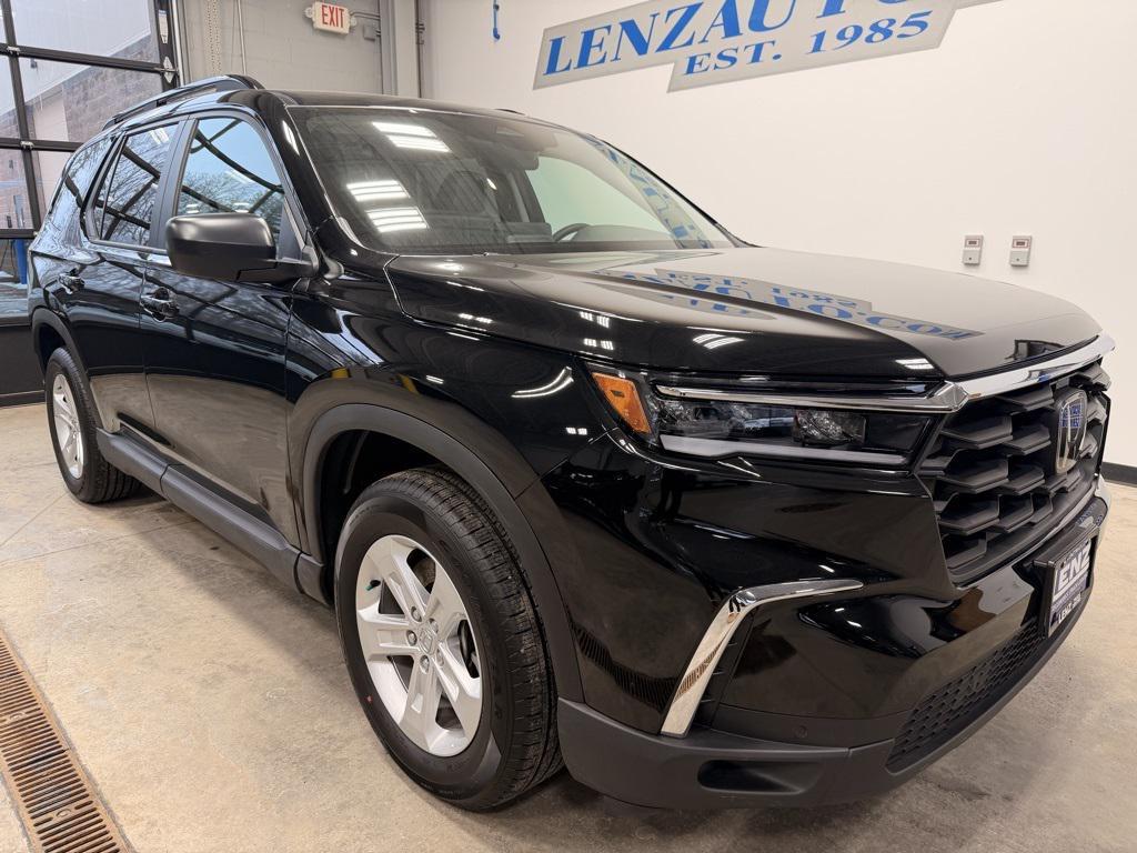 used 2024 Honda Pilot car, priced at $34,750