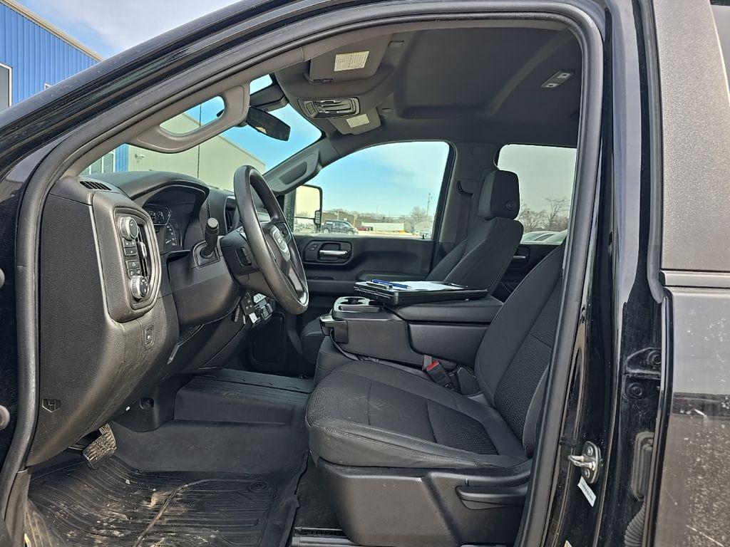 used 2022 GMC Sierra 2500 car, priced at $38,998